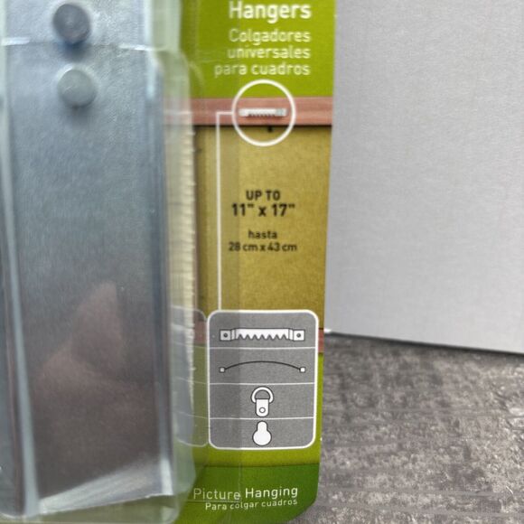 3M Command Universal Picture Hanger, Holds 5 lb, 3 Pack {F} - Picture 8 of 12